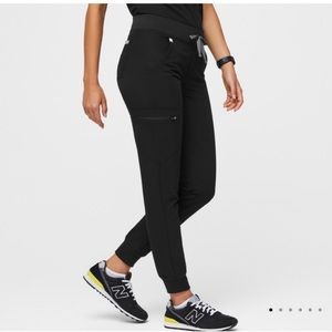 Figs Black Jogger Scrub Pants